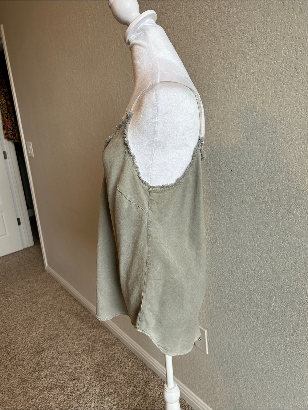 CLOTH & STONE ANTHROPOLOGIE Tunic Tank Top in Light Sage Green Size Medium - Picture 3 of 8